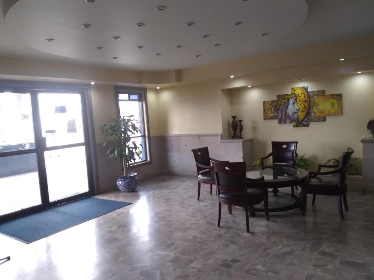 Hotel Posada Del Rey Matamoros  Buitenkant foto